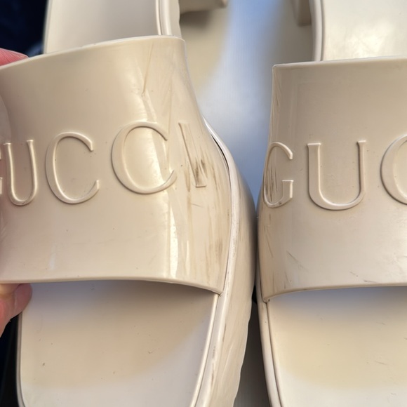 Gucci  off White Rubber Slide Sandals Sz 9 - Picture 8 of 11